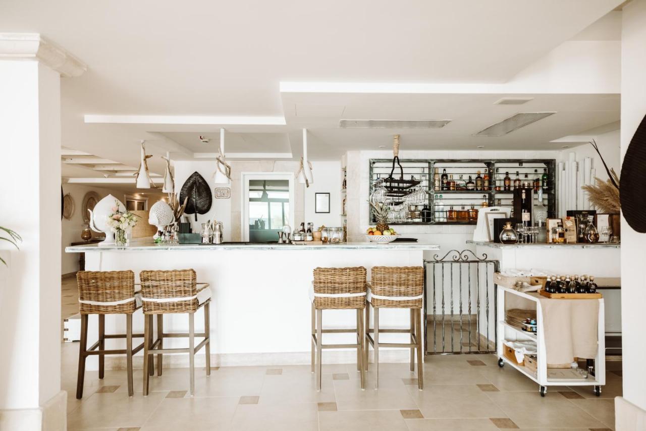 Canne Bianche Lifestyle Hotel Torre Canne Esterno foto